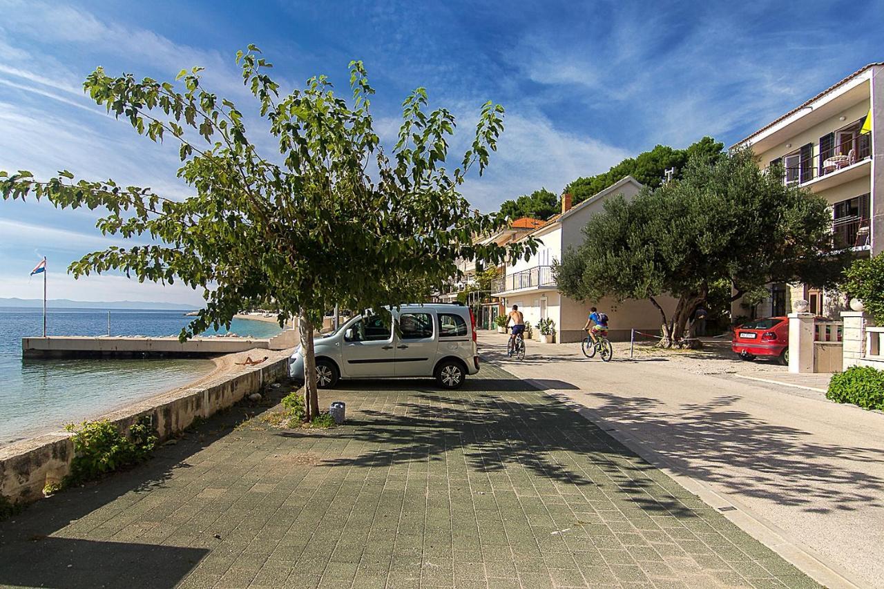 Apartments By The Sea Podgora, Makarska - 2596 Eksteriør billede